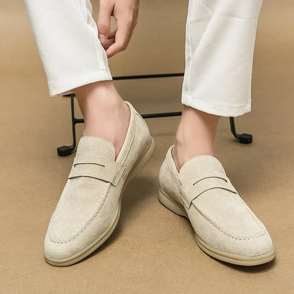 Italiaanse luxe merk suède heren kwastje ontwerp loafers outdoor handgemaakte hoge kwaliteit nubuck lederen schoenen zachte bodem wandelschoen